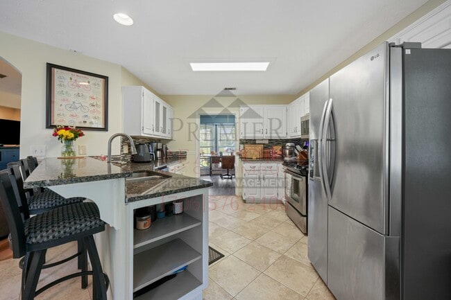 Photo - 393 Lee Rd 554