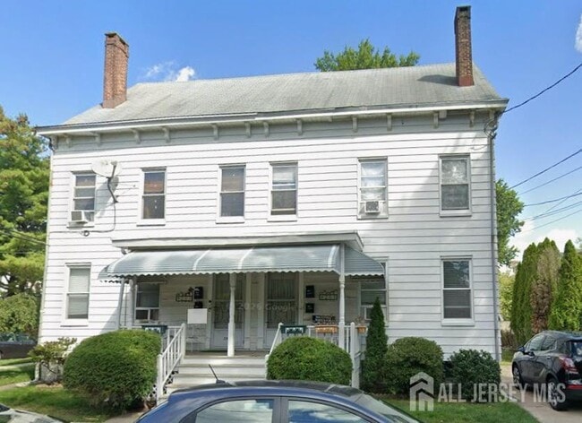 Building Photo - 203 Cedar Ave