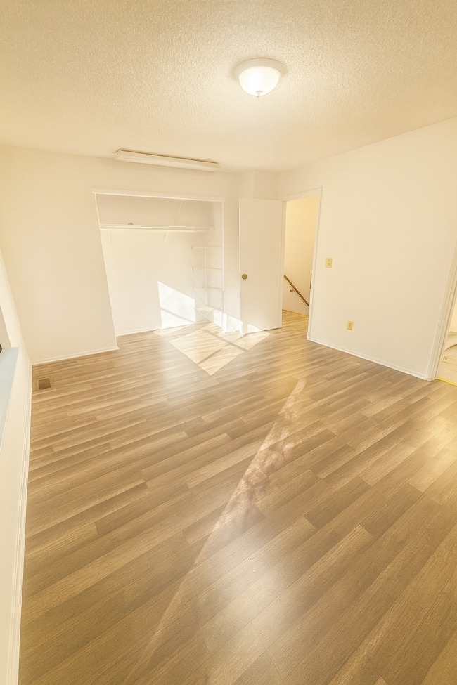 Photo - 2 Cheshire Dr