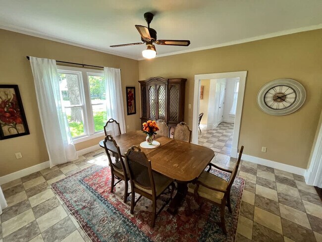 Photo - 315 W Harvard St Unidad SI ID1520942P