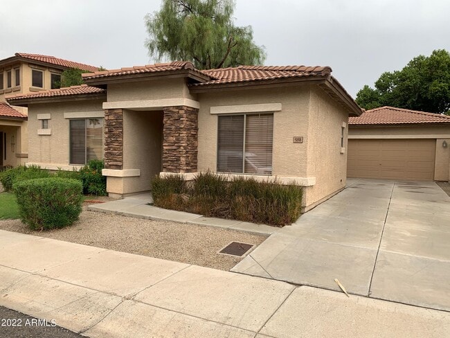 Building Photo - 5158 W Poinsettia Dr