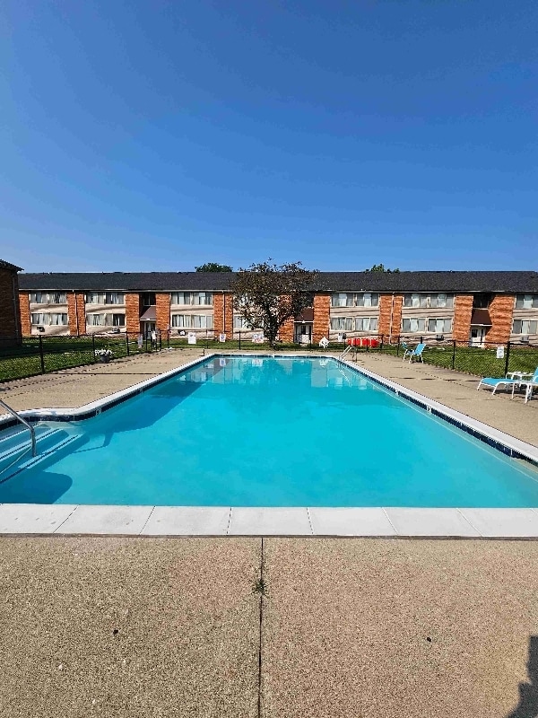 Photo - 1879 W 13 Mile Rd Unidad 31