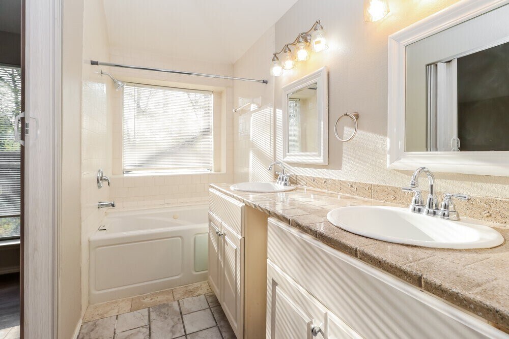 Photo - 5210 Kristen Ct