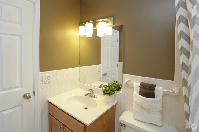 Baño - Stanley Court Apartments