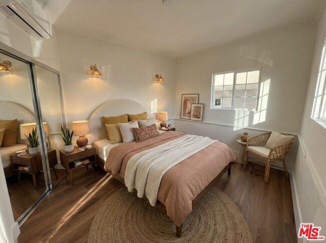 Photo - 1000 S Sherbourne Dr