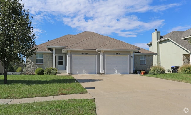 Building Photo - Mariposa Townhomes