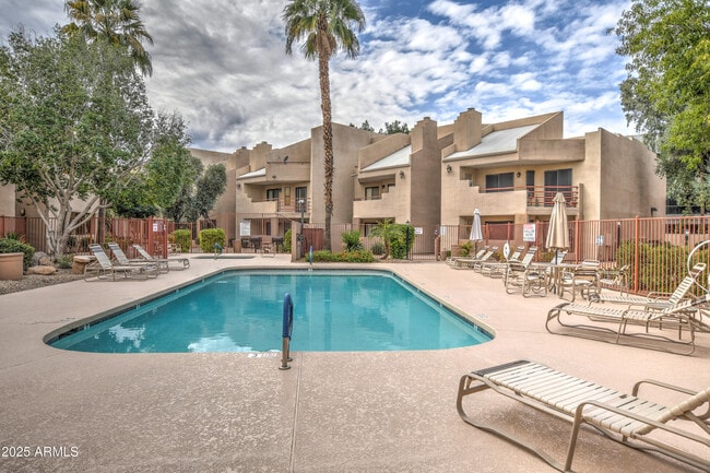 Building Photo - 4850 E Desert Cove Ave Unit 241