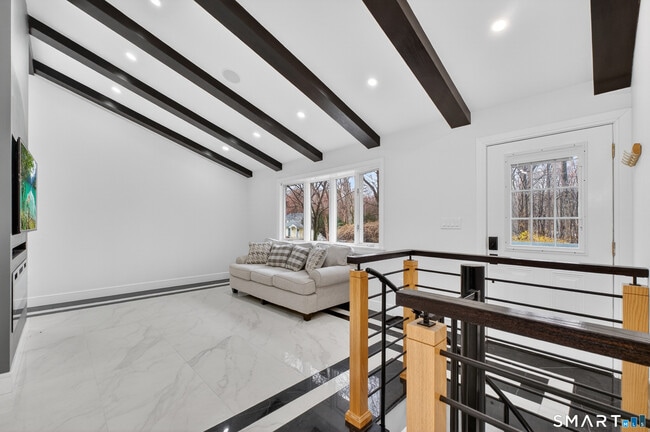 Photo - 6 Brighton St