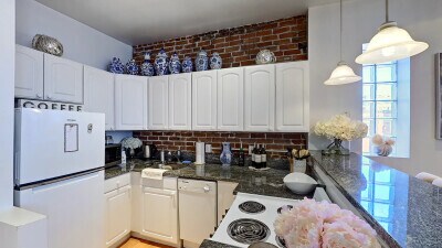 Photo - 94 Prince St