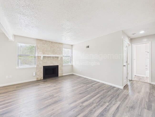 Photo - 3102 Eaton St