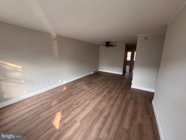 12086 Abby Rd Unit 1ST FL