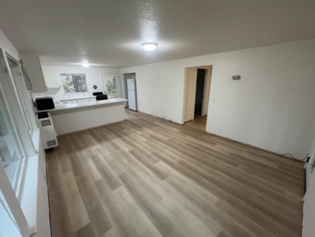 Photo - 1860 Point View Dr Unit 3