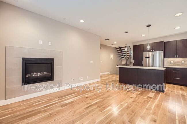 Photo - 1323 Elati St Townhome