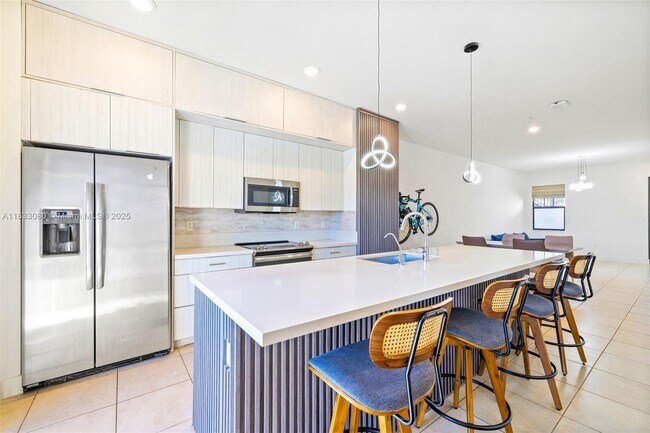 Photo - 7825 NW 104th Ave Apartamento Unidad 23