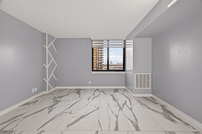 Photo - 3525 Sage Rd Unit 1305