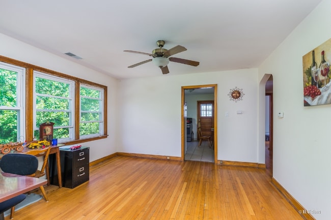 Photo - 10601 S Artesian Ave Unit 1