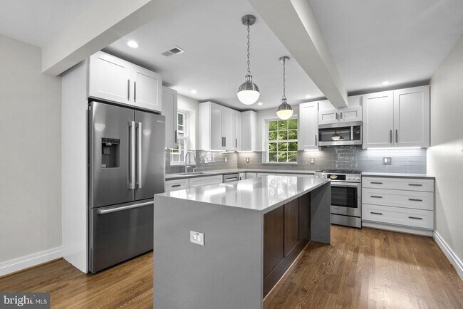 Photo - 4633 Rockwood Pkwy NW