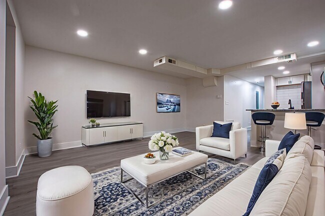 Photo - 116-118 N 32nd Avenue Unit 118 N 32nd Avenue #3