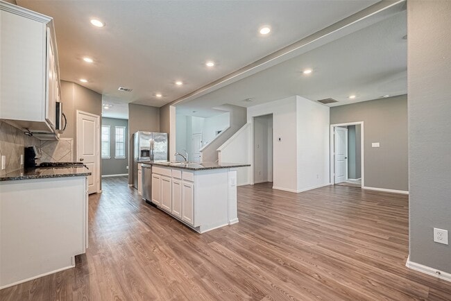 Photo - 7603 Rainy Valley Ln