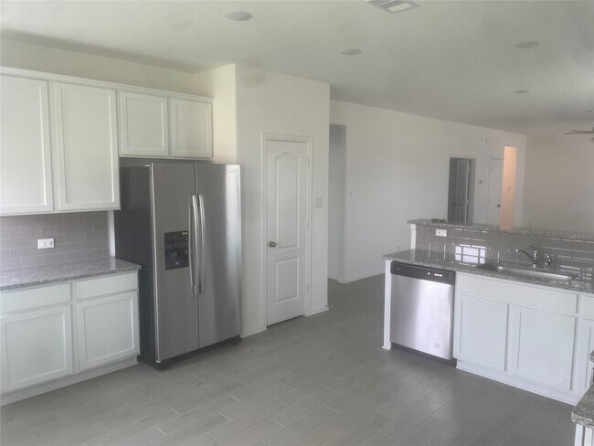 Photo - 8111 Royal Palm Ct
