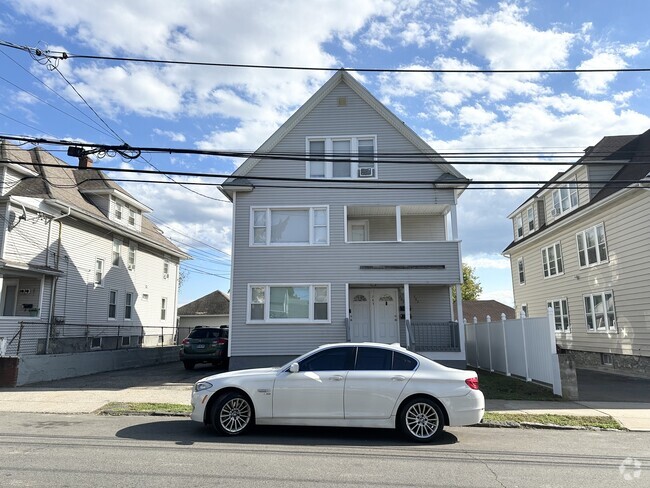 Building Photo - 283 Bronx Ave Unit 1 Rental