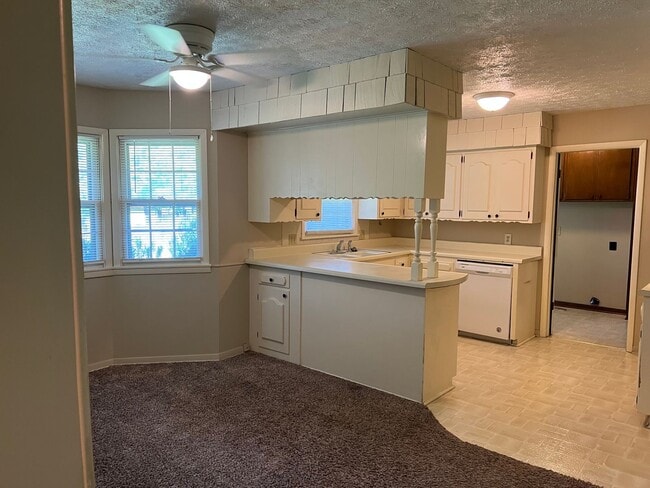 Photo - 3123 S Glenhaven Ave