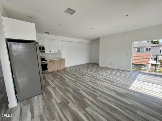 Photo - 5626 Auckland Ave