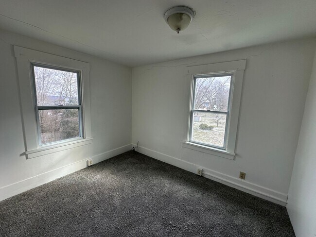 Photo - 696 Gaylord Ave Unit 696