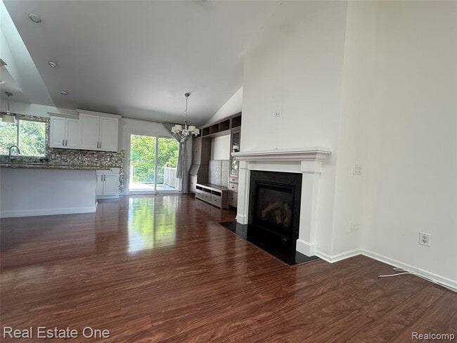 Photo - 3068 Bridlewood Dr