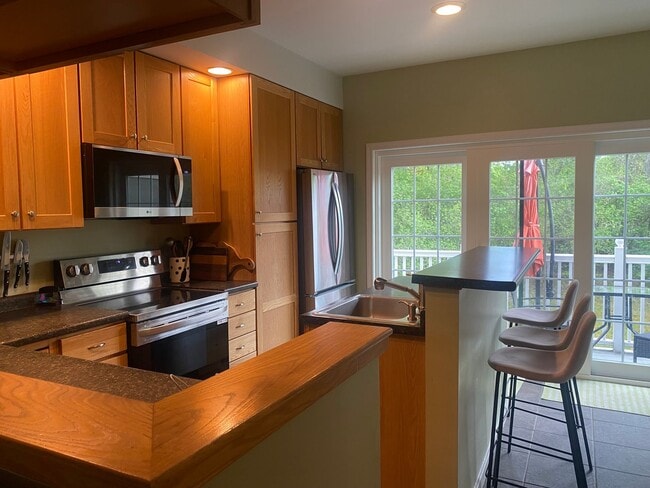Photo - Beautiful Townhouse in White River Junction