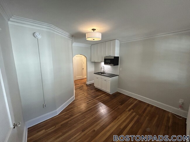 Photo - 22 Chiswick Rd Unit 5