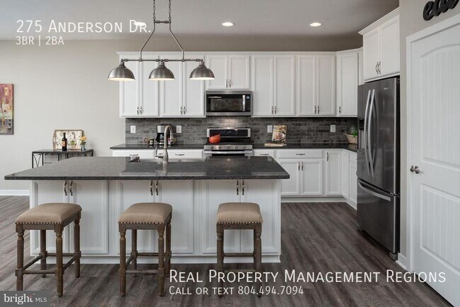 Photo - 275 Anderson Dr