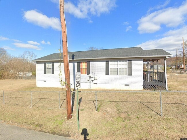 Building Photo - 2701 Dodson Ave Rental