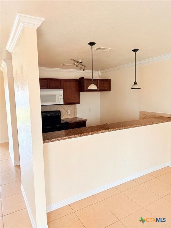 Photo - 102 Kings Ct