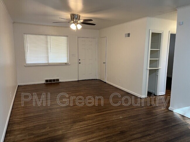 Photo - 1524 E 53rd St N