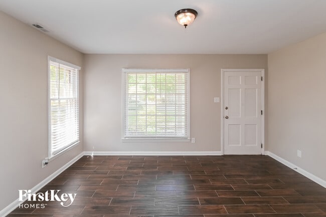 901 Vickery Dr