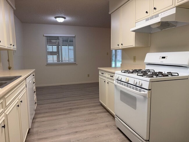 Photo - Remodeled 3 bedroom 1 bath house