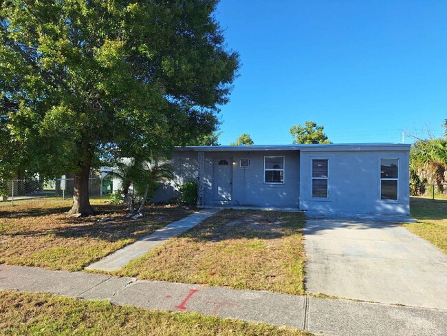 Building Photo - 3/2 Single Family Home available in Pt Cha...
