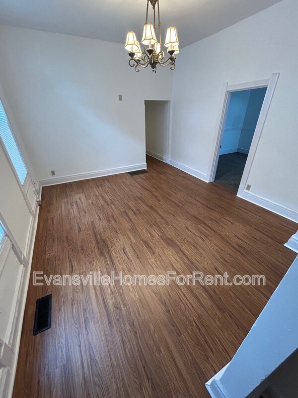 Photo - 404 E Virginia St