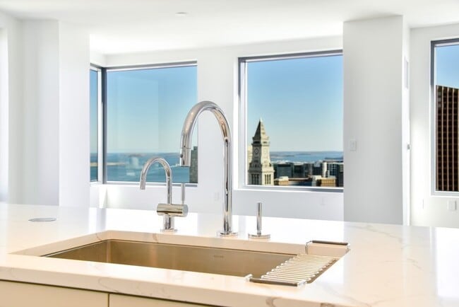 Photo - 110 Sudbury St Condo Unit 3704