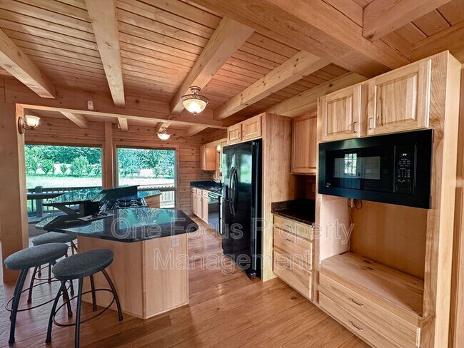 Photo - 182 Rockey Rd