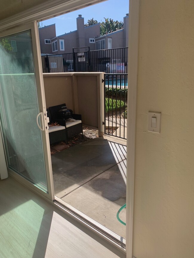 Photo - 3901 Clayton Rd Unidad 24