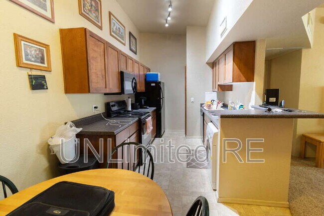 1385 W University Ave Unit 9-270