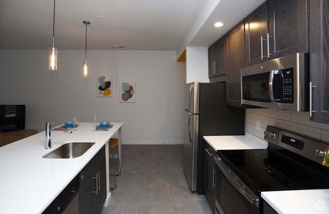 Kitchen/1BR, 1BA - 834 SF - Marq