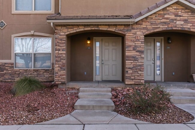 Photo - Hidden Valley Townhome For Rent!