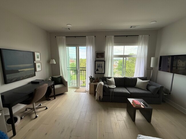 Photo - 1125 10th Ave N Unidad 504