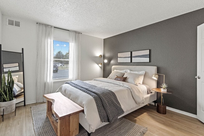 Coventry Park apartments — community photo