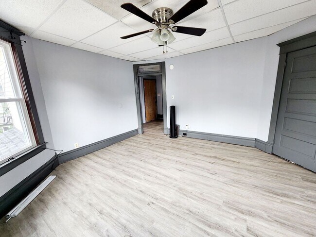 Photo - 313 Cobun Avenue Unidad 313-C