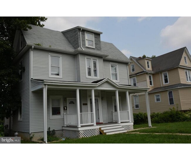 Building Photo - 4004 Belvieu Ave