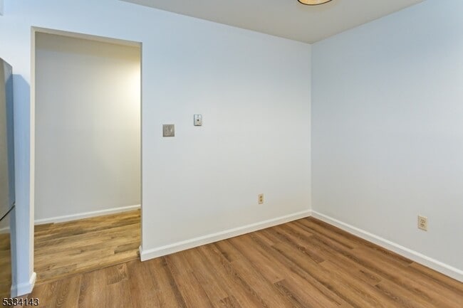 Photo - 21 Kensington Rd